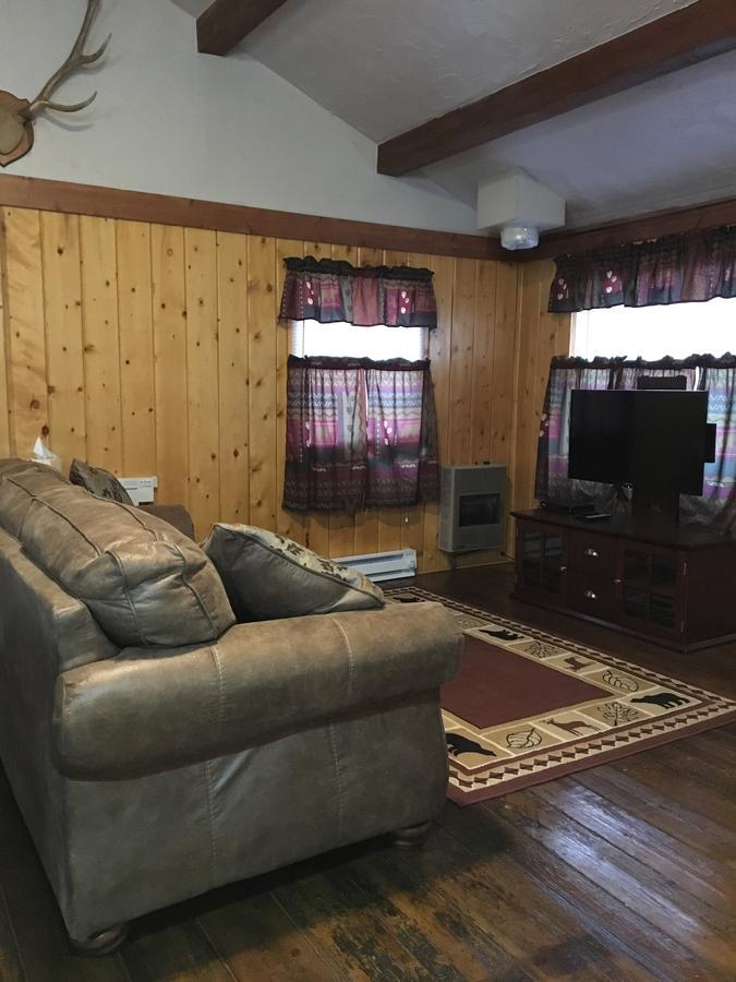 Chinook Winds Motel Dubois Extérieur photo